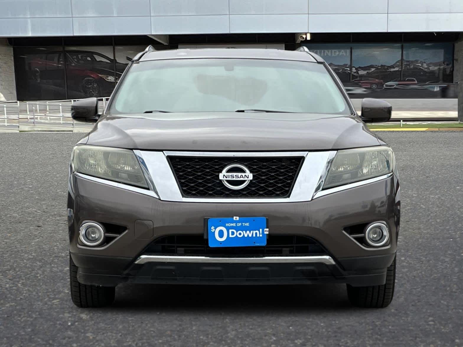 Thumbnail: 2015 Nissan Pathfinder - 10