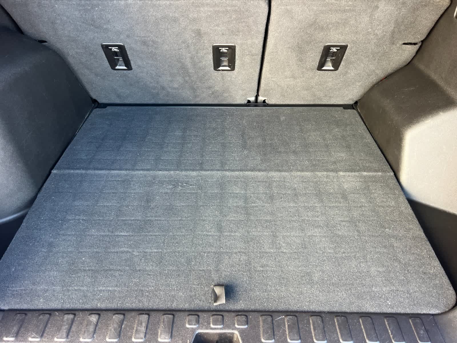 Thumbnail: 2018 Chevrolet Equinox - 15