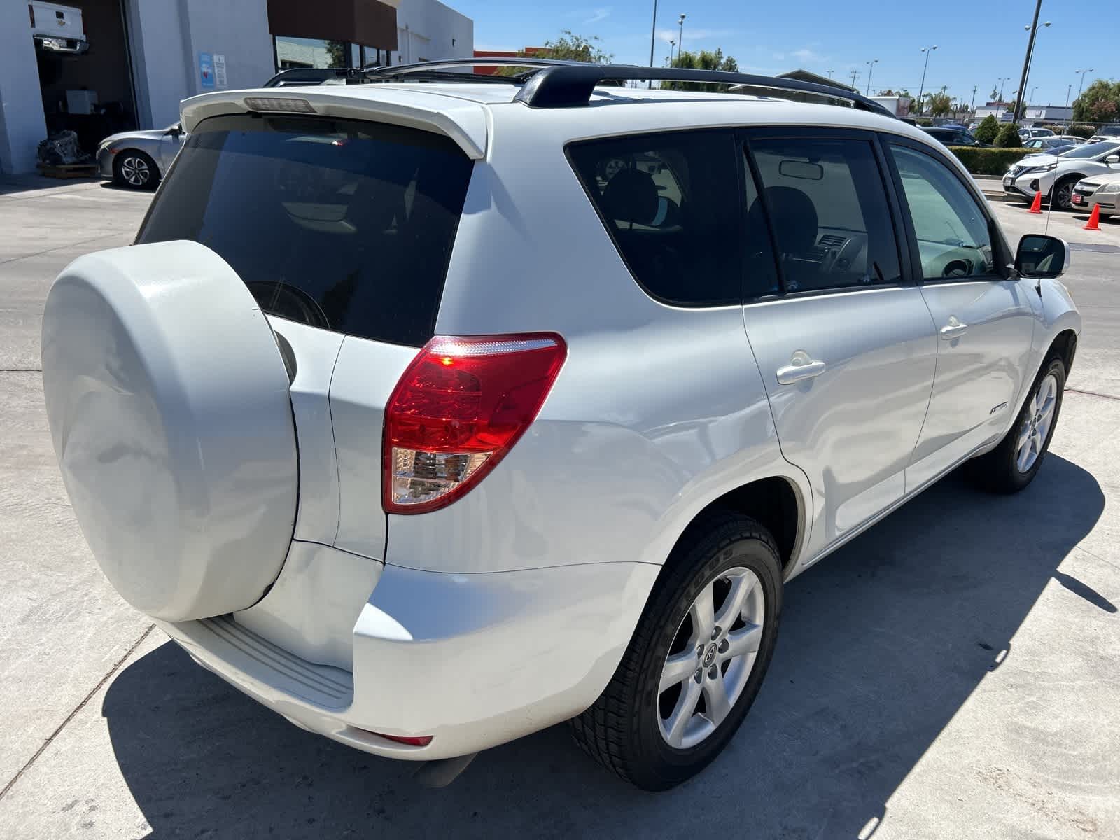 Thumbnail: 2008 Toyota RAV4 - 9