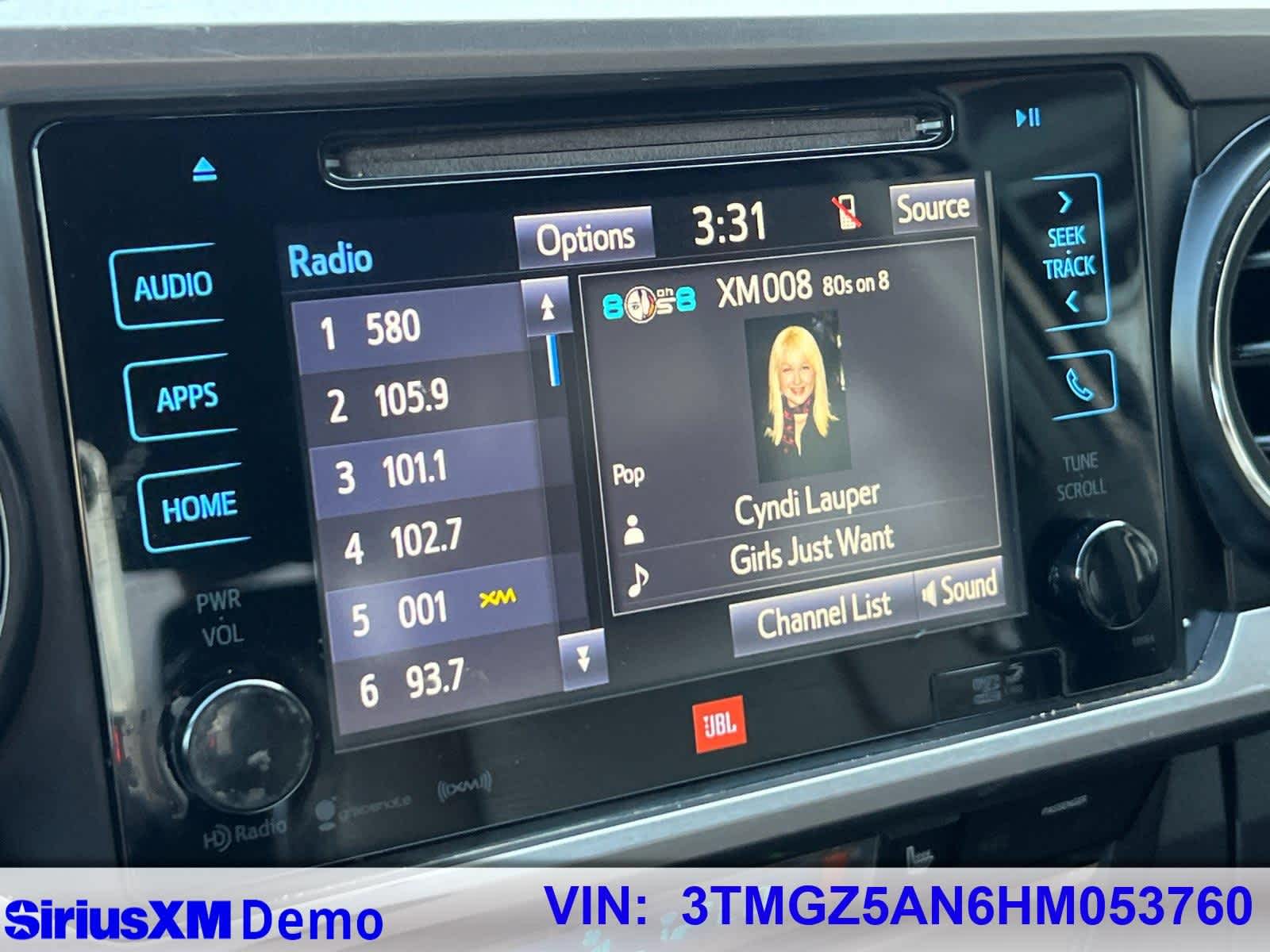 Thumbnail: 2017 Toyota Tacoma - 30