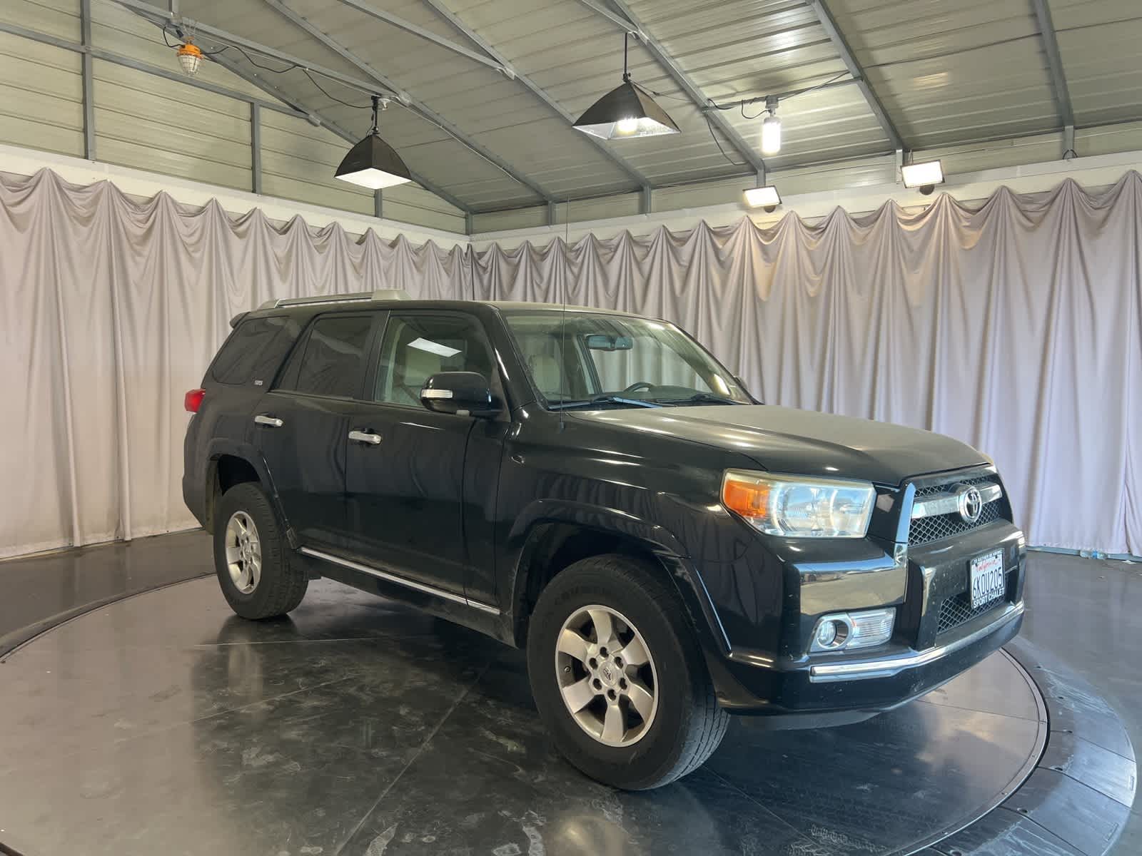 Thumbnail: 2010 Toyota 4Runner - 9