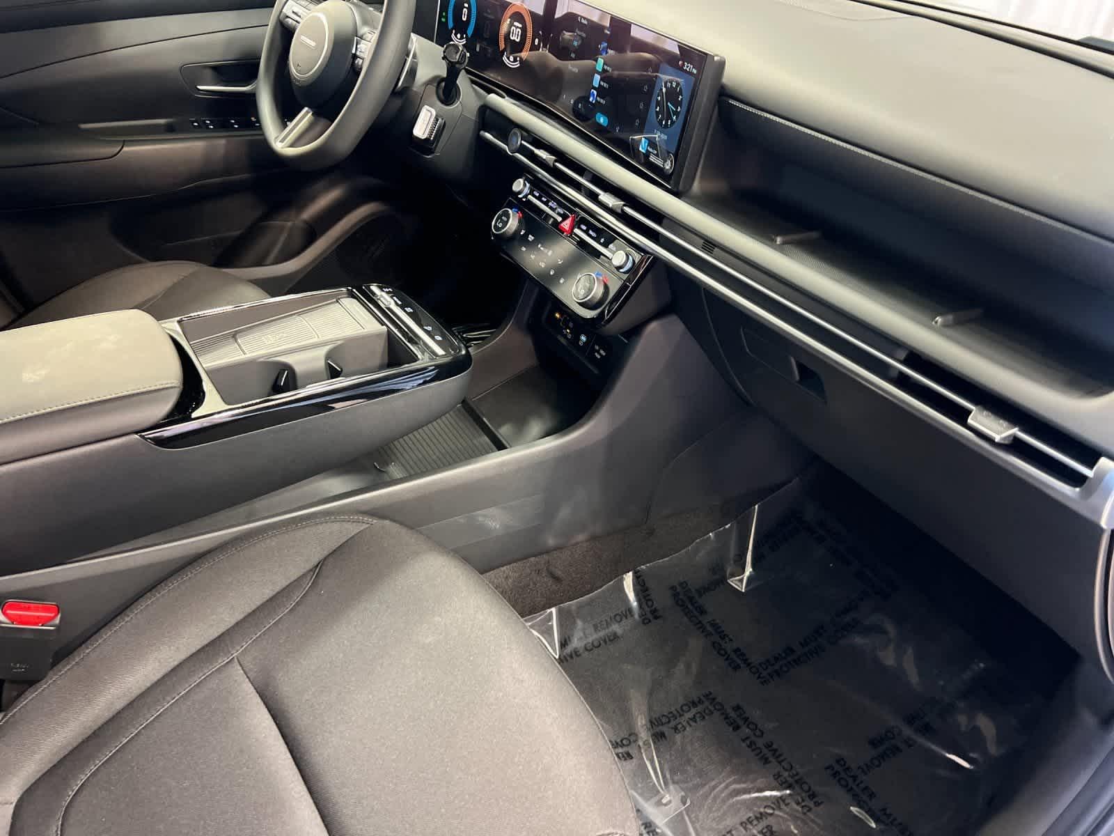 Thumbnail: 2025 Hyundai Tucson - 16