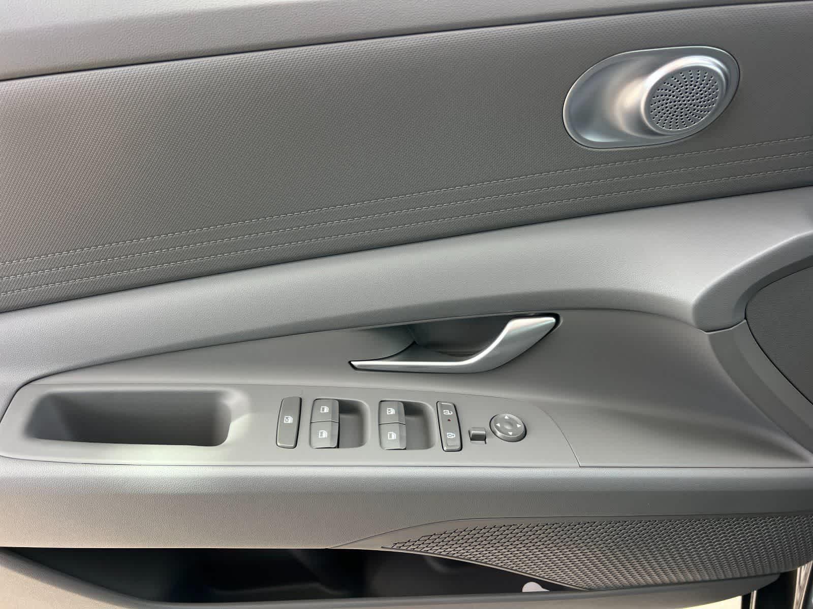 Thumbnail: 2026 Hyundai Elantra - 13