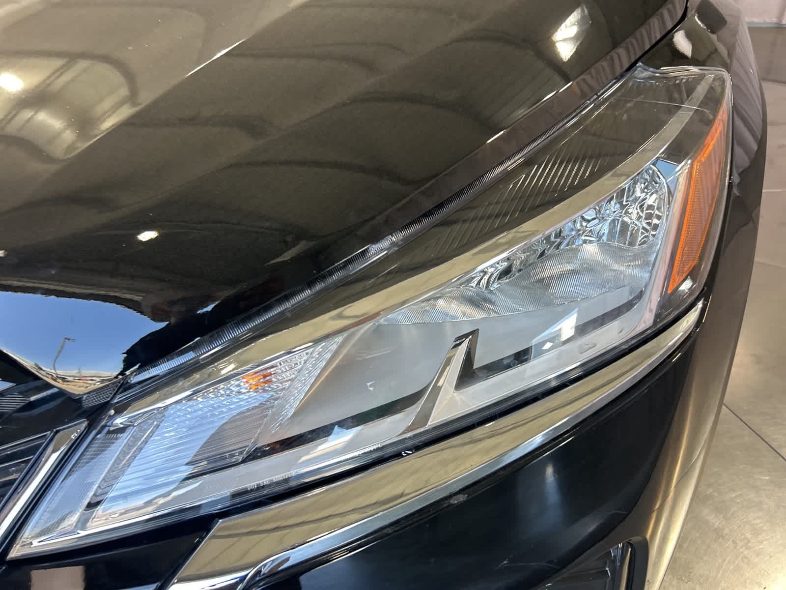 Thumbnail: 2023 Nissan Kicks - 2