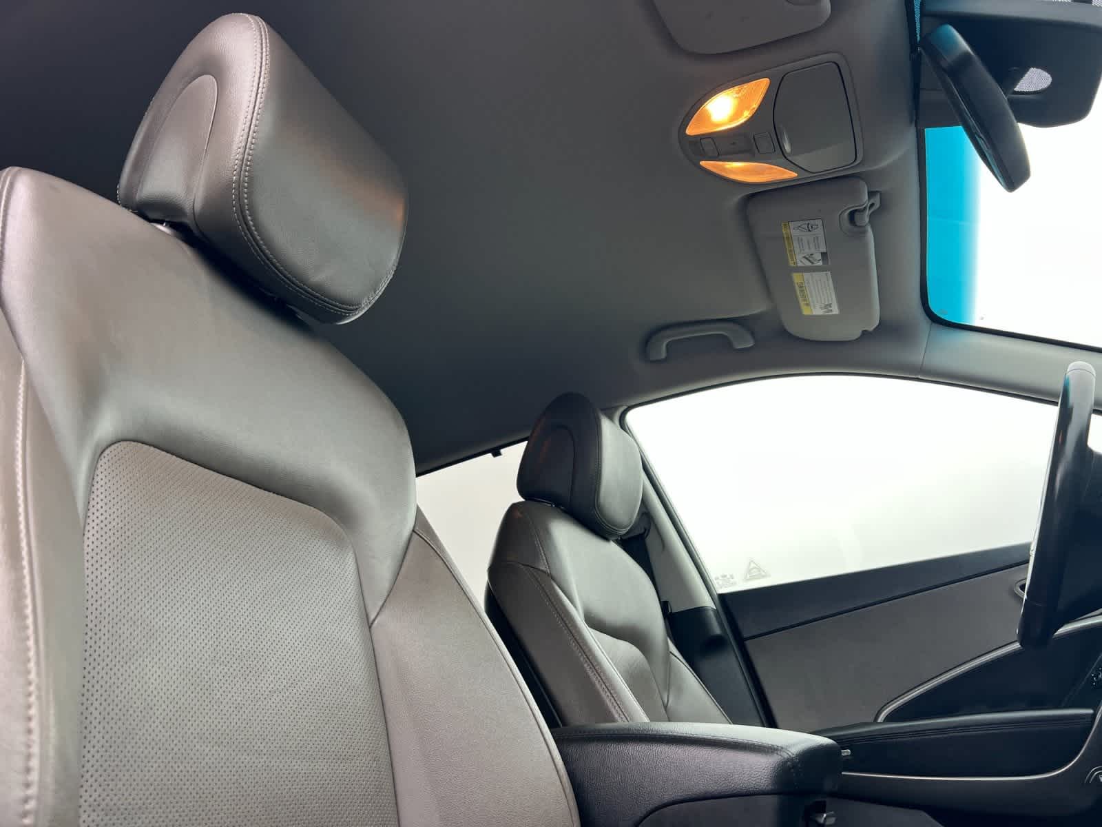 Thumbnail: 2019 Hyundai Santa Fe - 17