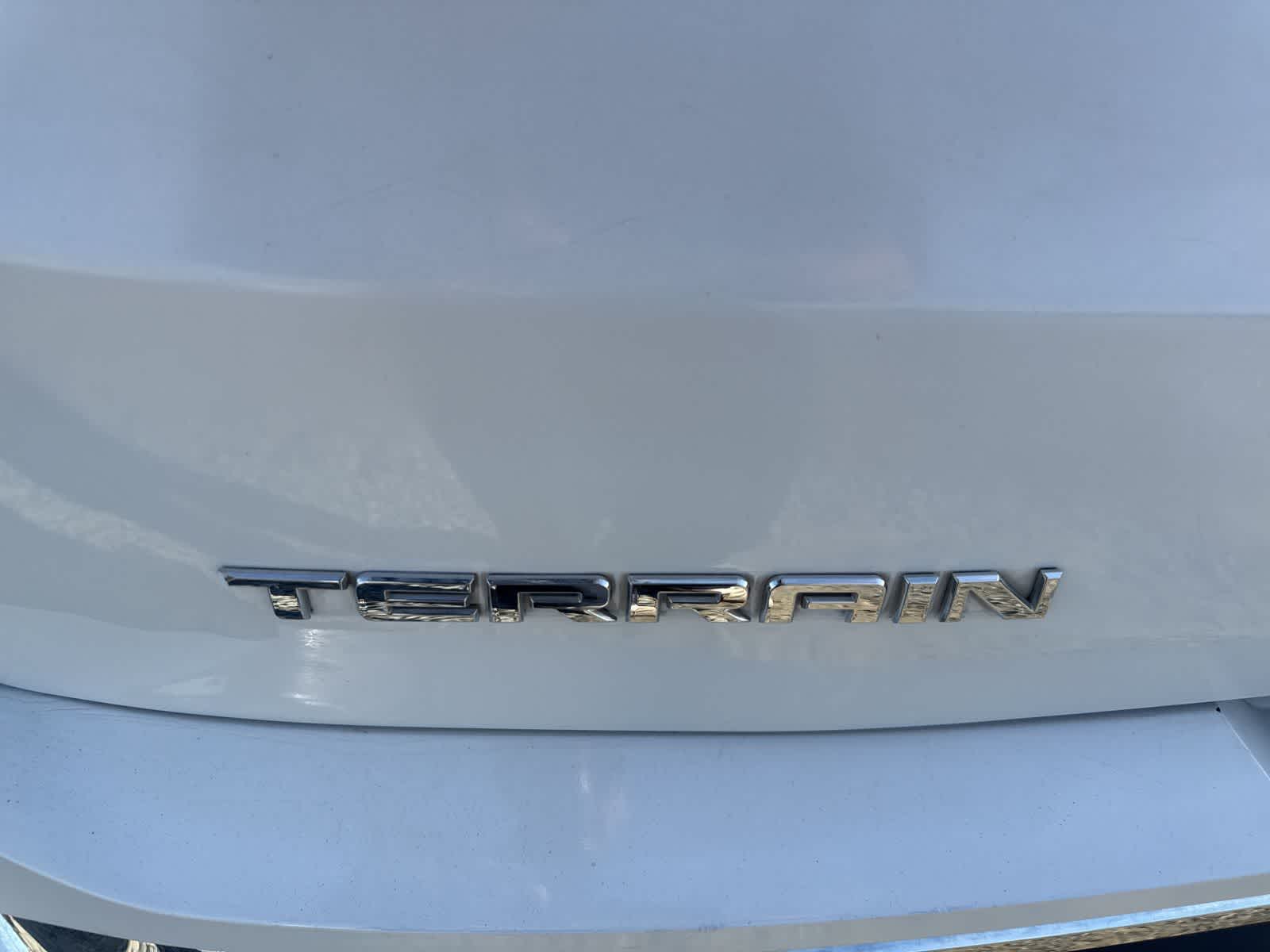 Thumbnail: 2021 GMC Terrain - 14