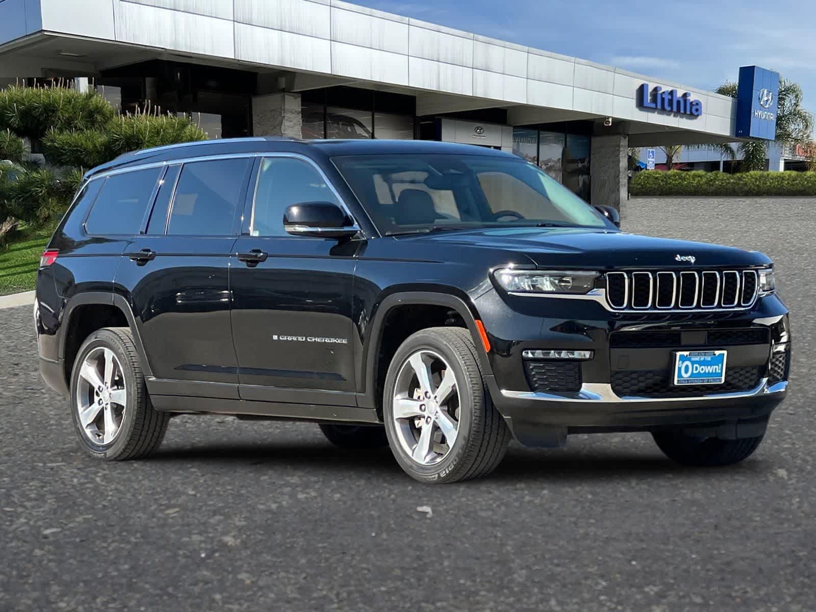 Thumbnail: 2022 Jeep Grand Cherokee L - 9