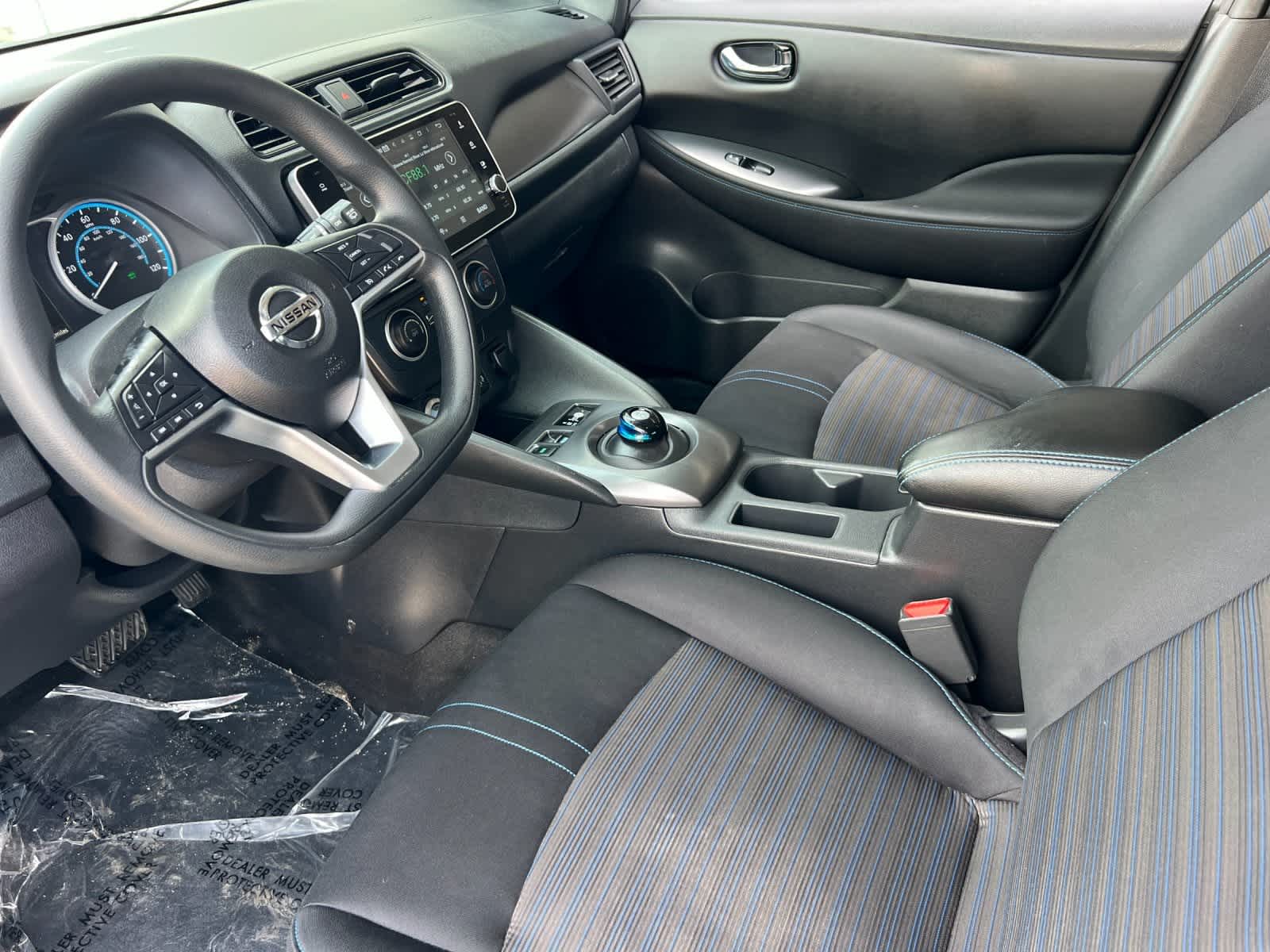Thumbnail: 2018 Nissan Leaf - 11
