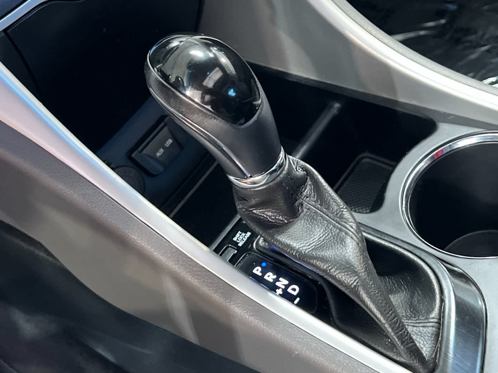 Thumbnail: 2014 Hyundai Sonata - 21