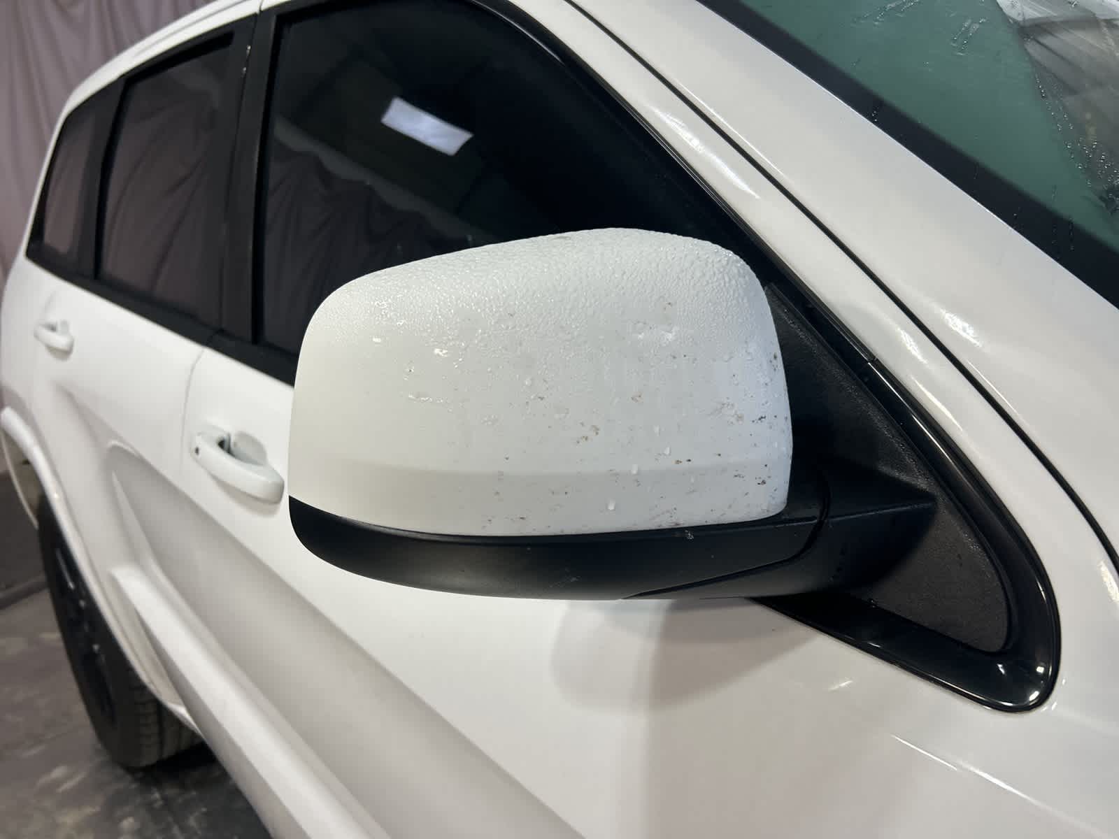 Thumbnail: 2019 Jeep Grand Cherokee - 6