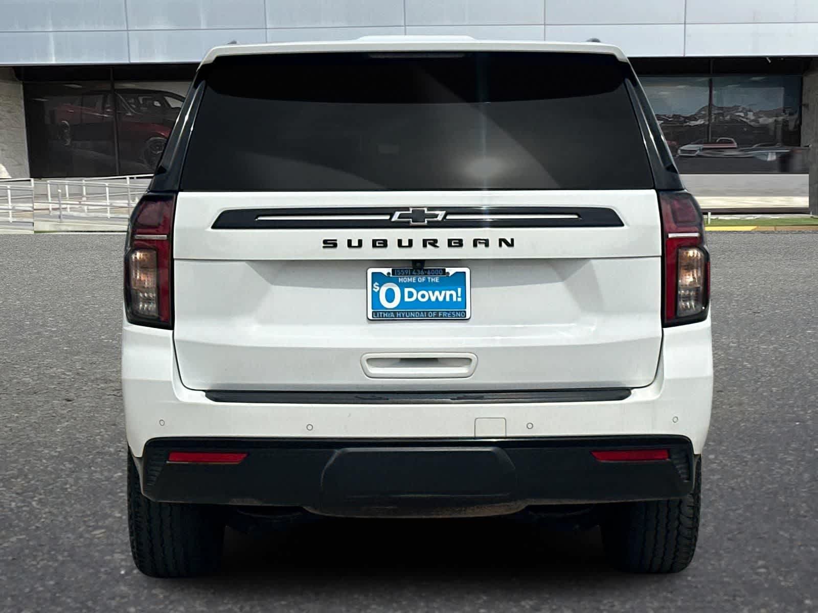 Thumbnail: 2023 Chevrolet Suburban - 8