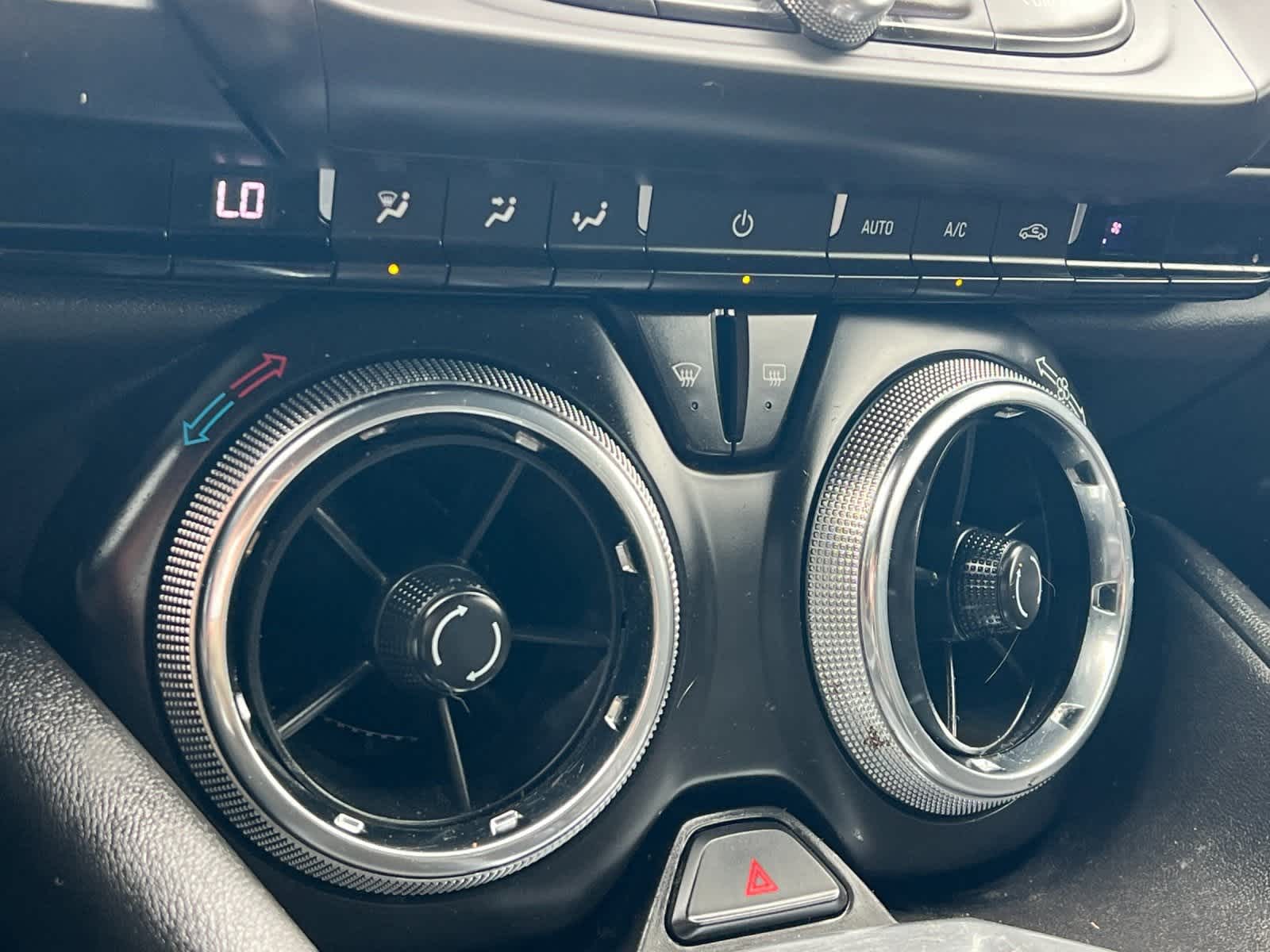 Thumbnail: 2016 Chevrolet Camaro - 20