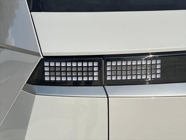 Thumbnail: 2025 Hyundai Ioniq 5 - 26