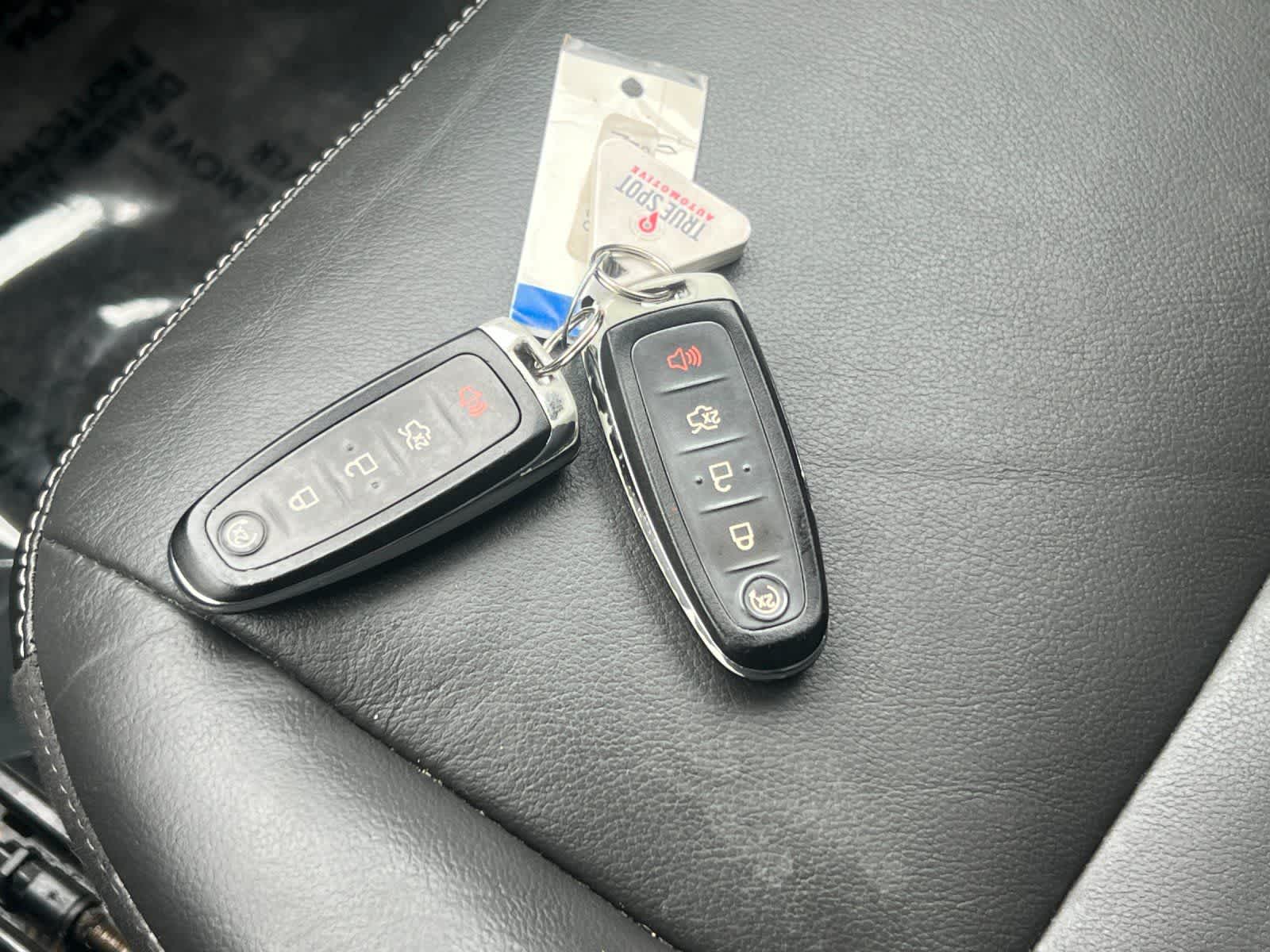 Thumbnail: 2015 Ford Escape - 29