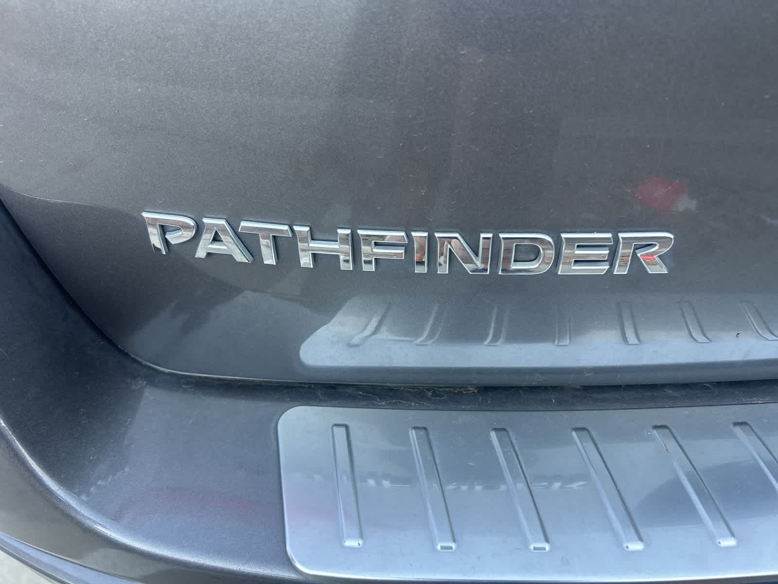 Thumbnail: 2017 Nissan Pathfinder - 12
