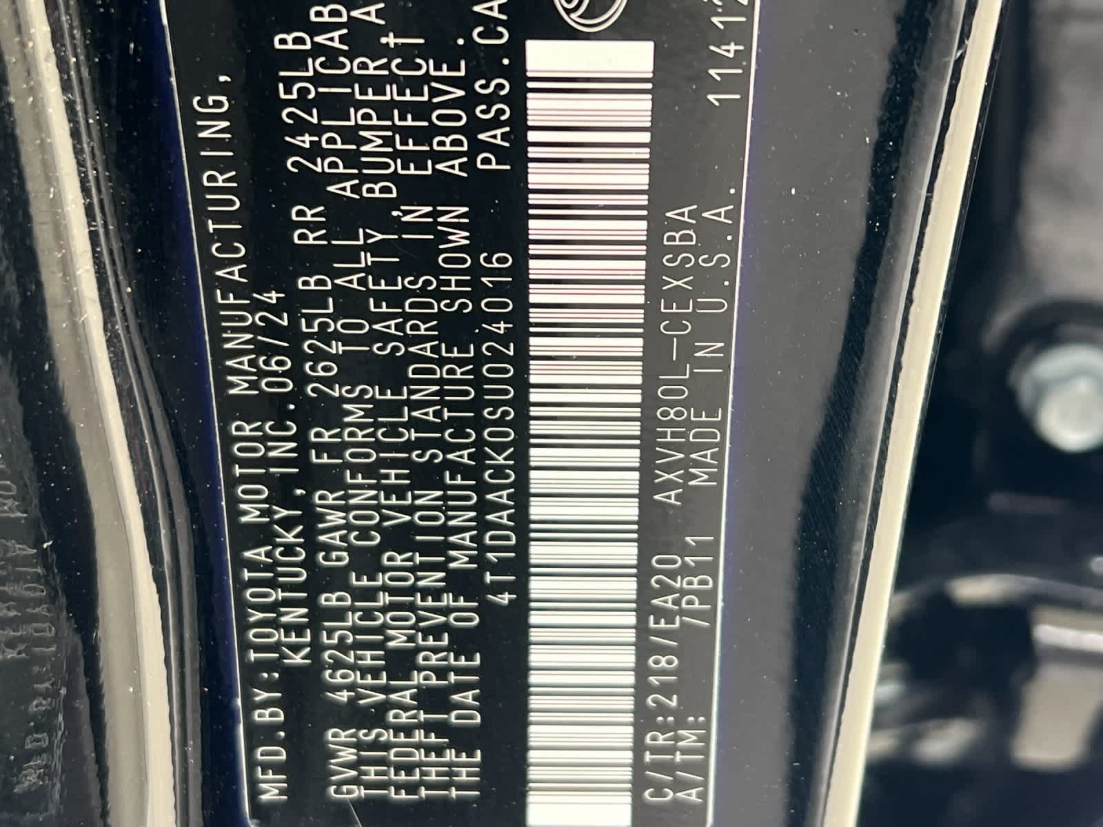 Thumbnail: 2025 Toyota Camry - 30