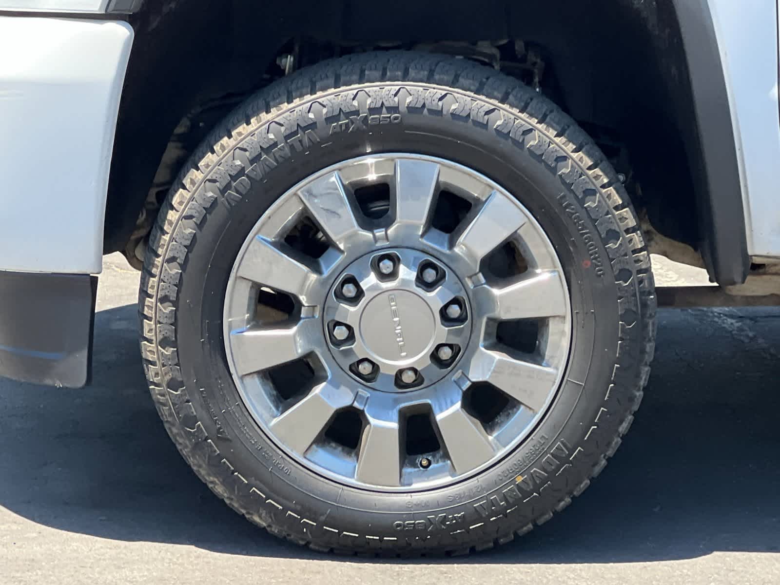 Thumbnail: 2019 GMC Sierra 2500 - 24