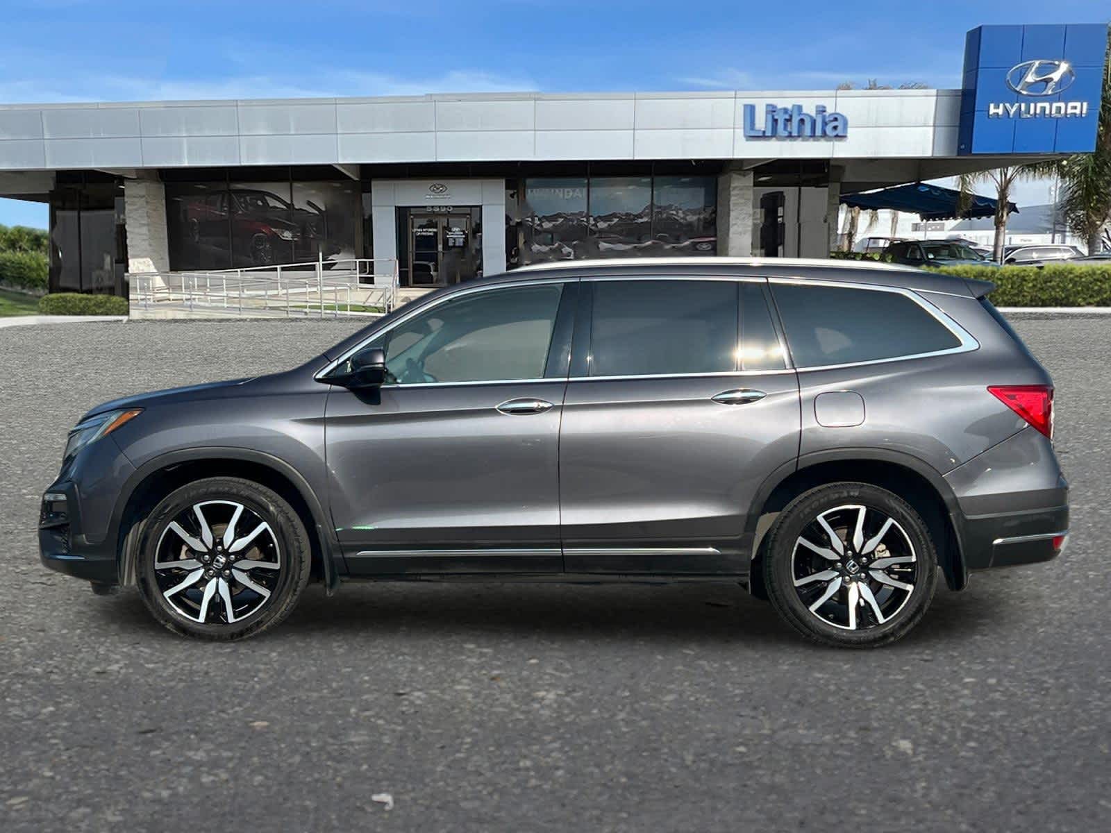 Thumbnail: 2019 Honda Pilot - 6