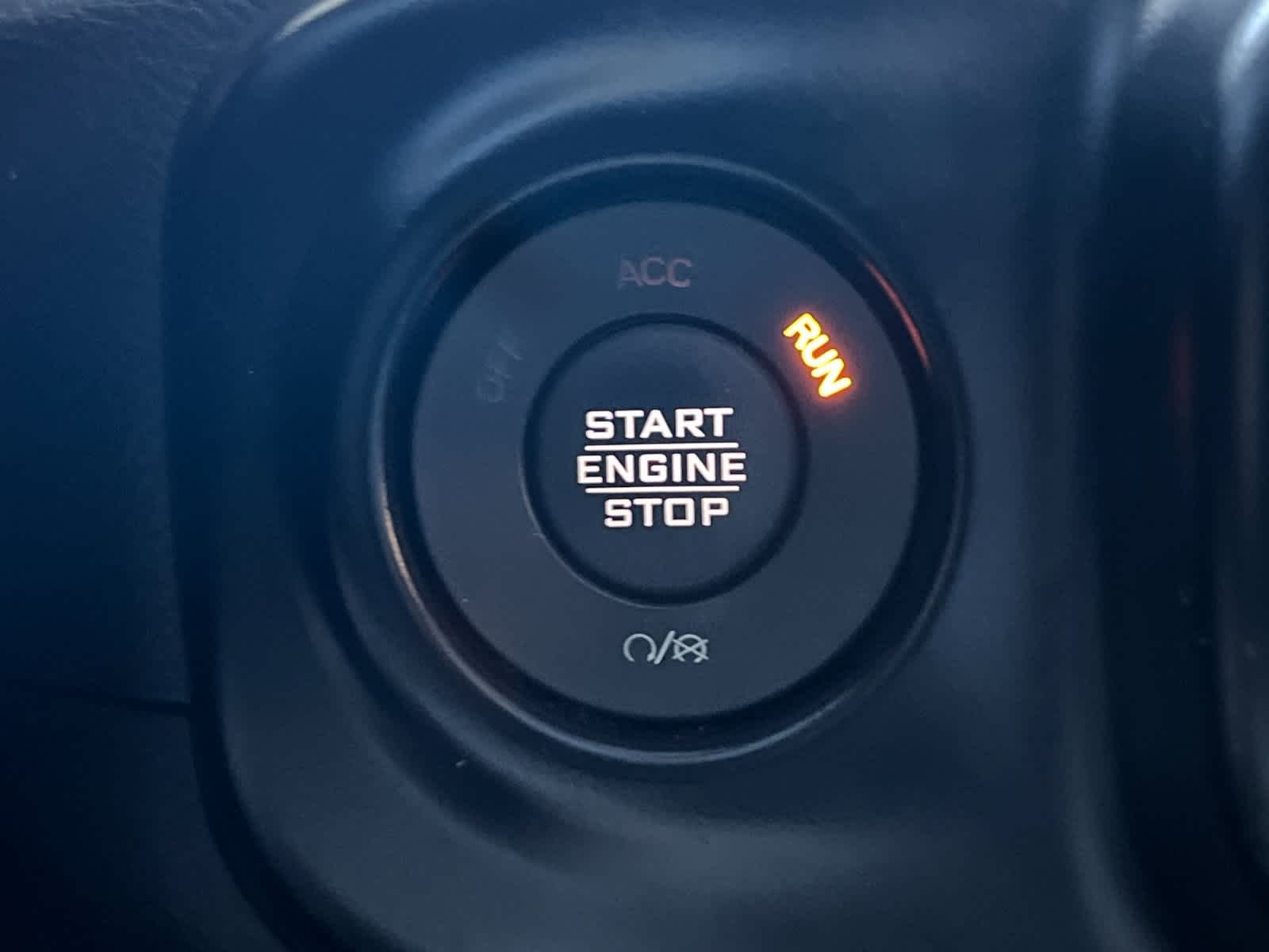 Thumbnail: 2022 Jeep Wrangler - 23