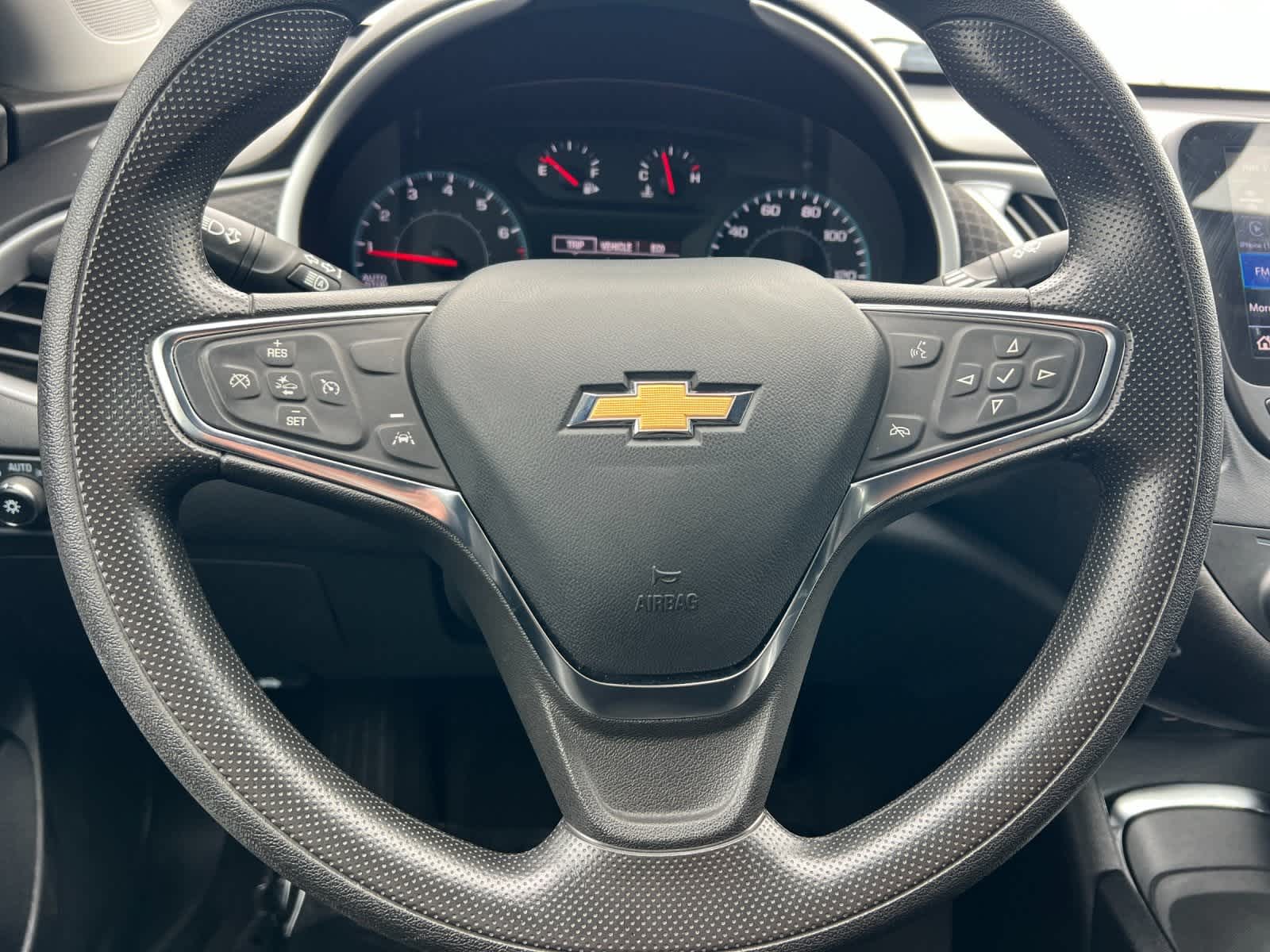 Thumbnail: 2023 Chevrolet Malibu - 22