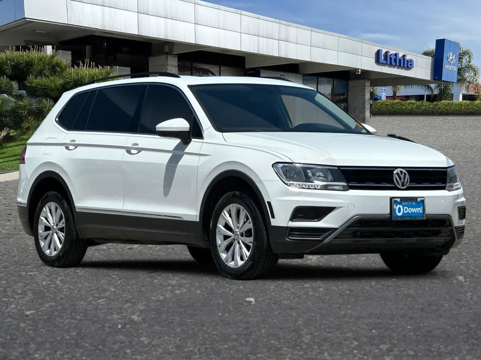 Thumbnail: 2018 Volkswagen Tiguan - 9