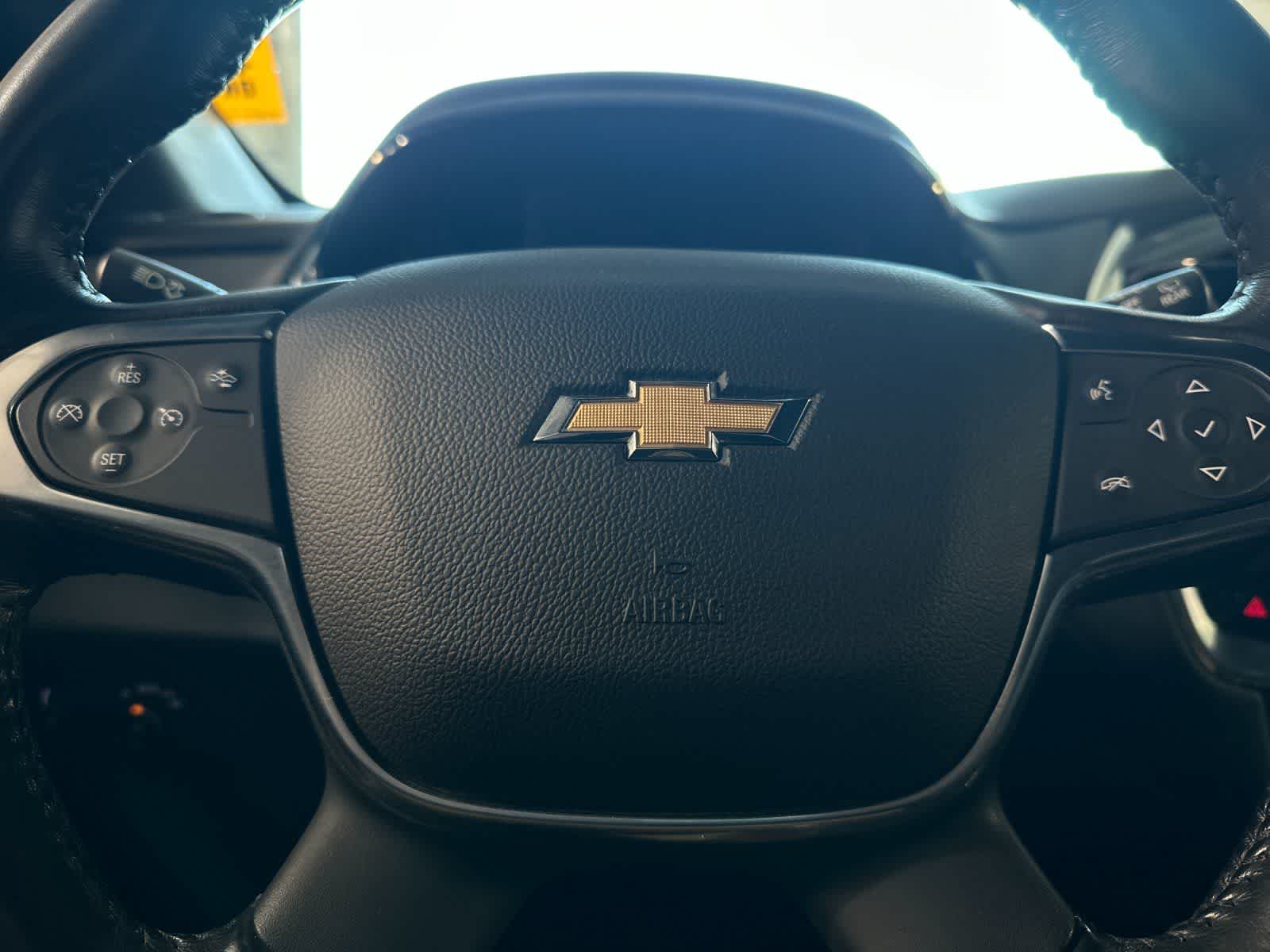 Thumbnail: 2022 Chevrolet Traverse - 25