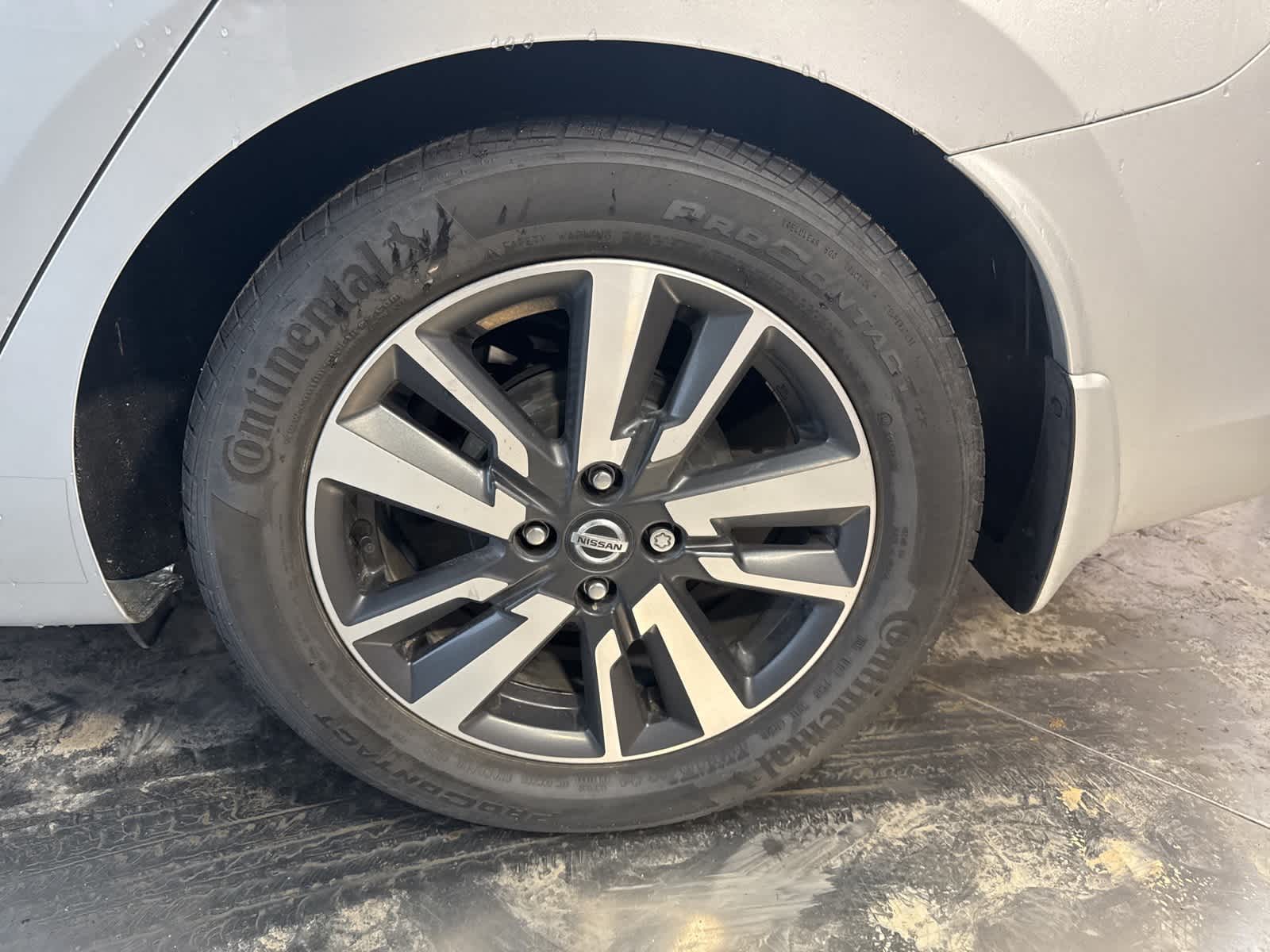 Thumbnail: 2021 Nissan Versa - 9