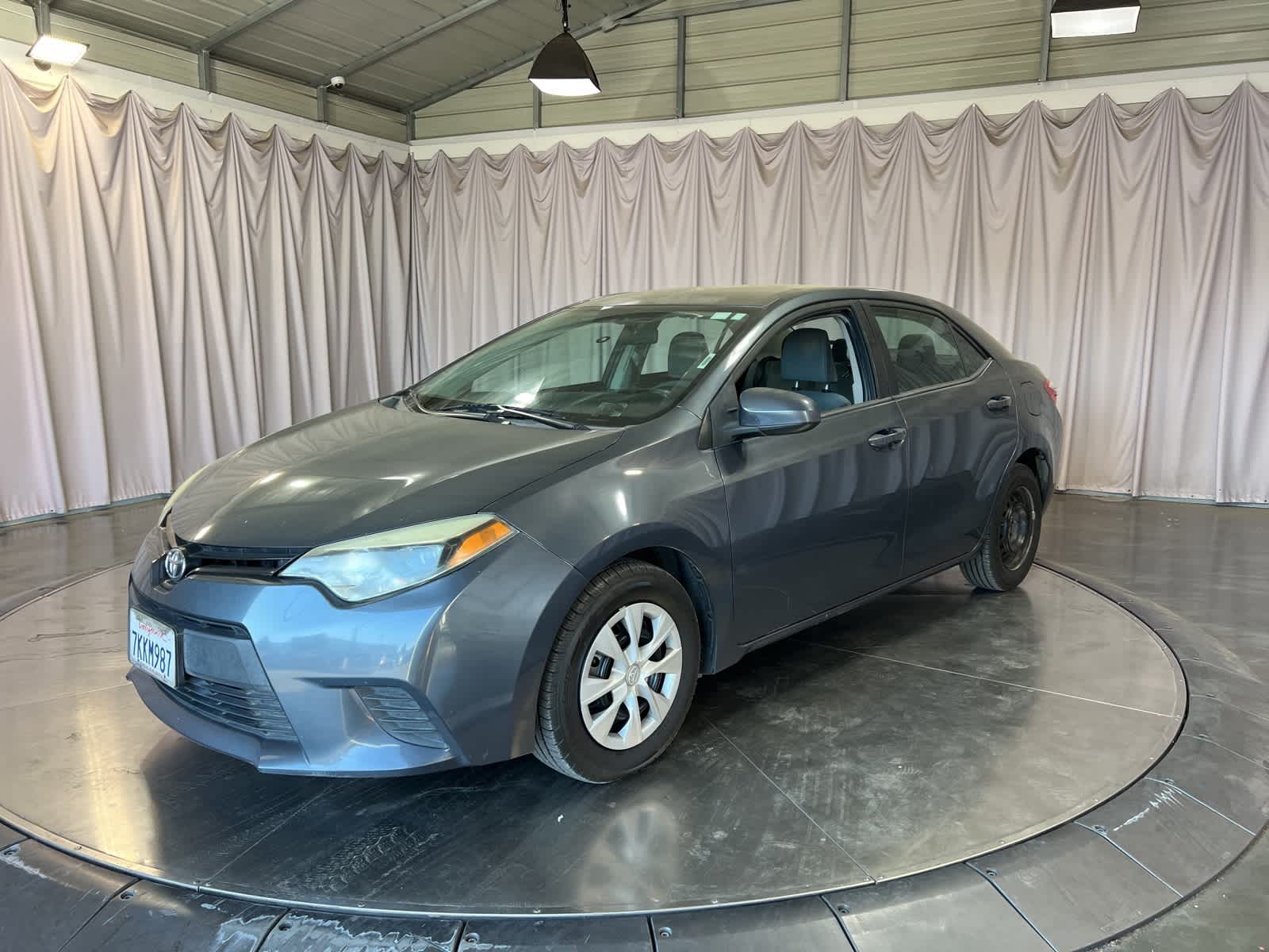 Thumbnail: 2015 Toyota Corolla - 3
