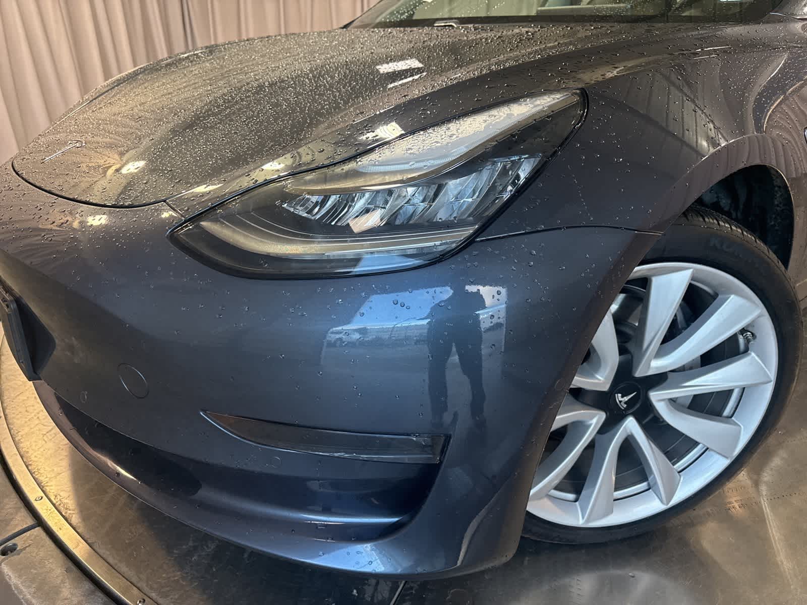 Thumbnail: 2020 Tesla Model 3 - 8