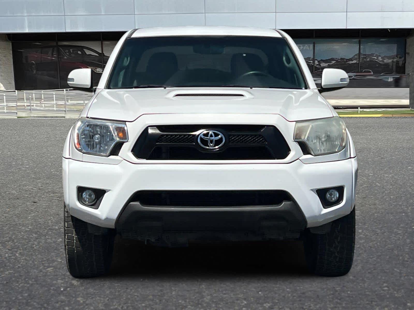Thumbnail: 2014 Toyota Tacoma - 10