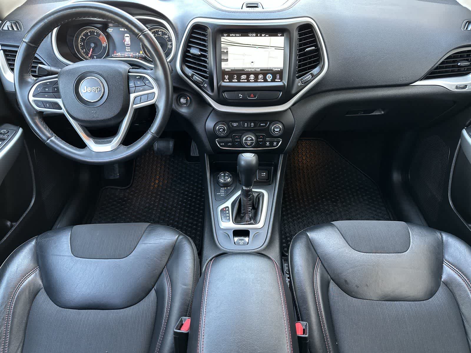 Thumbnail: 2017 Jeep Cherokee - 4