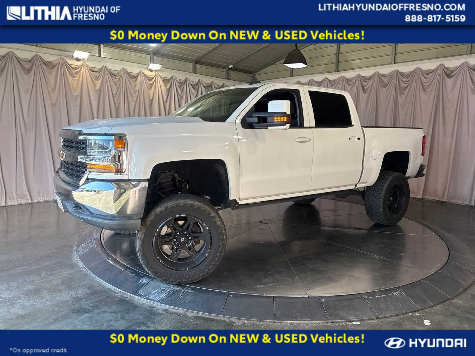 Thumbnail: 2018 Chevrolet Silverado 1500 - 1
