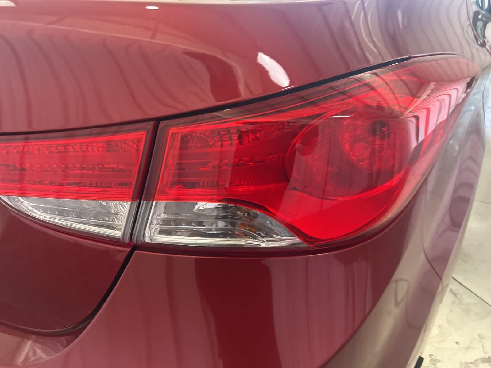 Thumbnail: 2013 Hyundai Elantra - 9