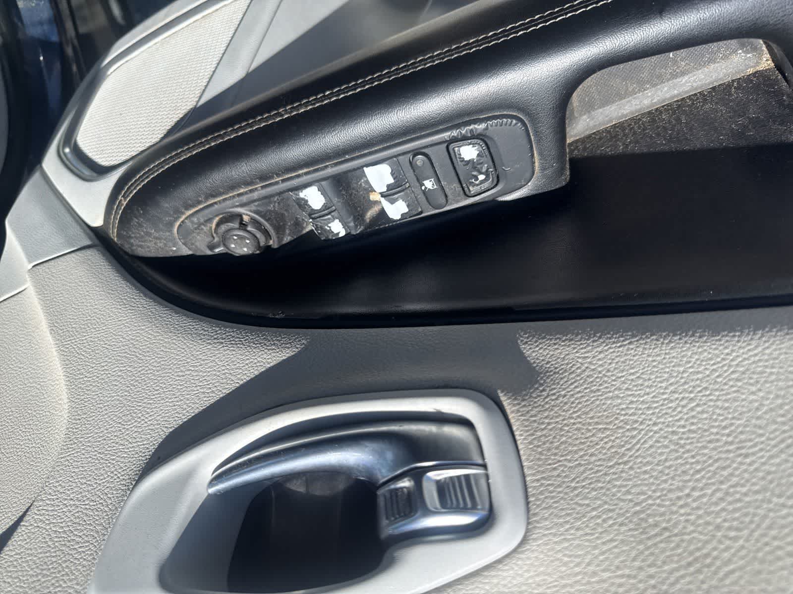 Thumbnail: 2020 Jeep Compass - 19