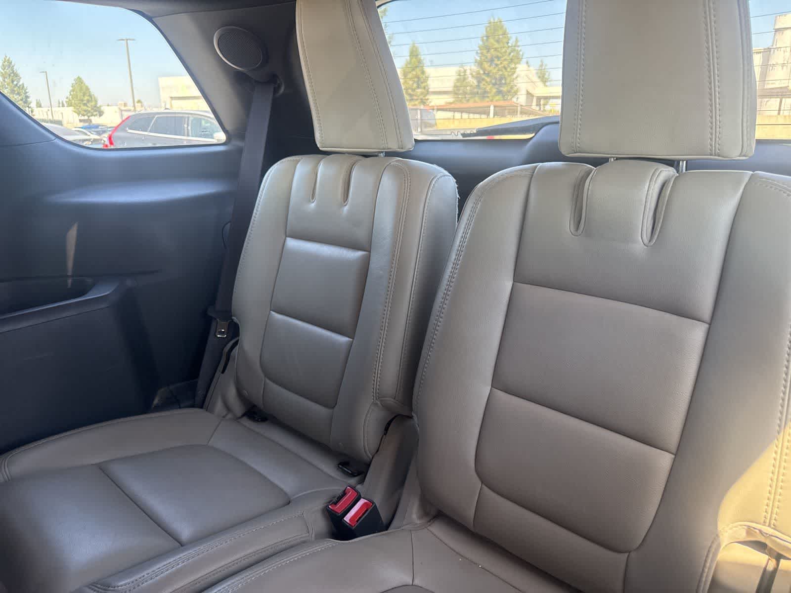 Thumbnail: 2013 Ford Explorer - 17