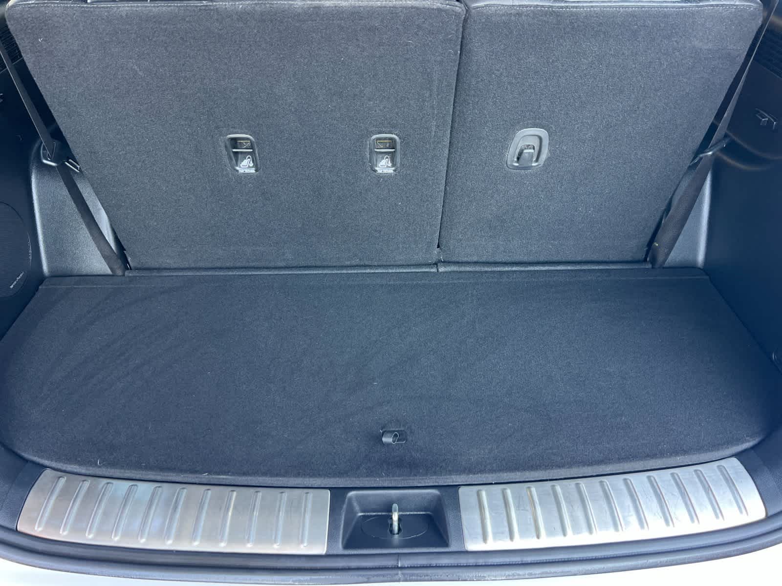 Thumbnail: 2023 Hyundai Palisade - 16