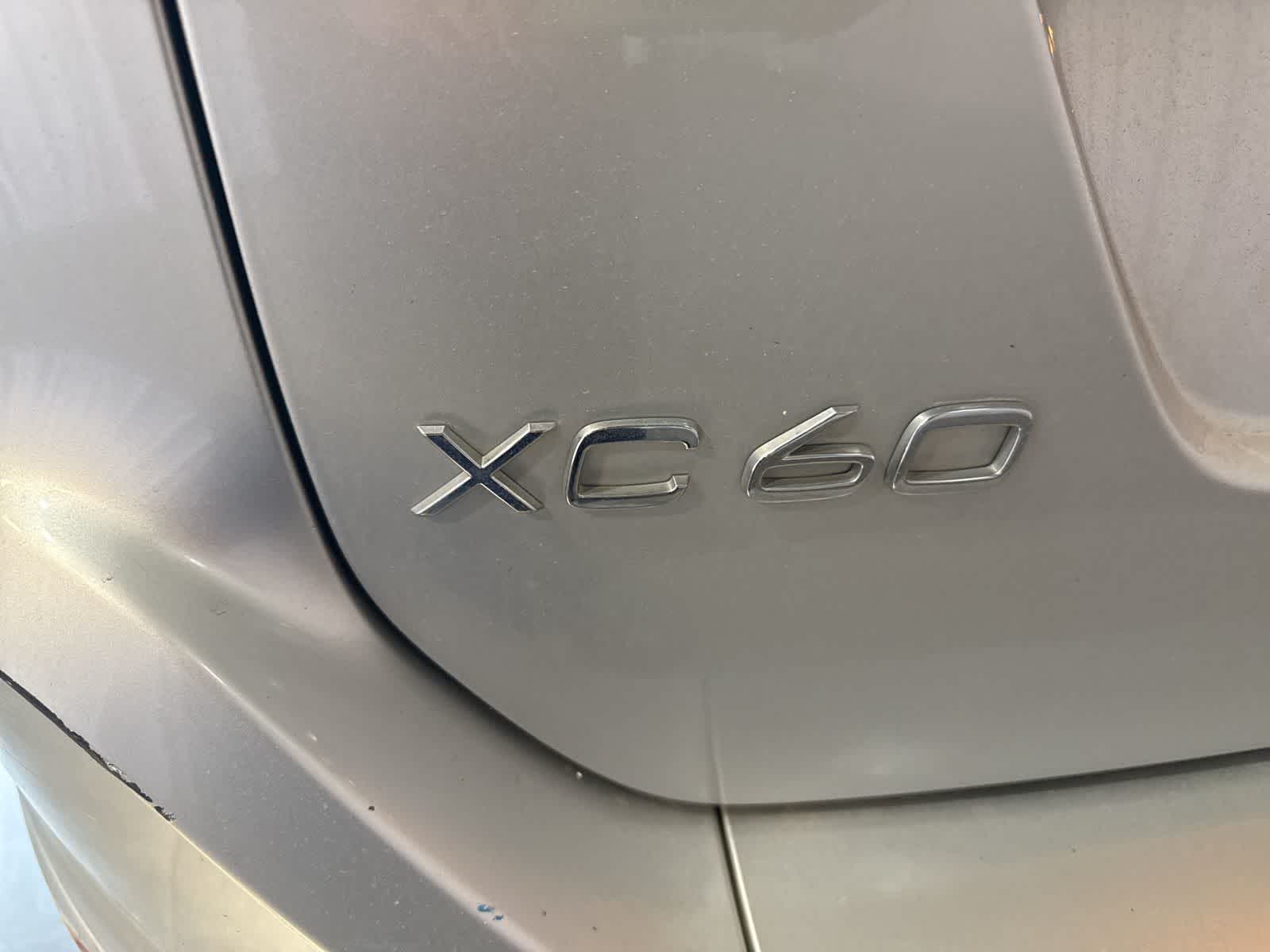 Thumbnail: 2015 Volvo XC60 - 11
