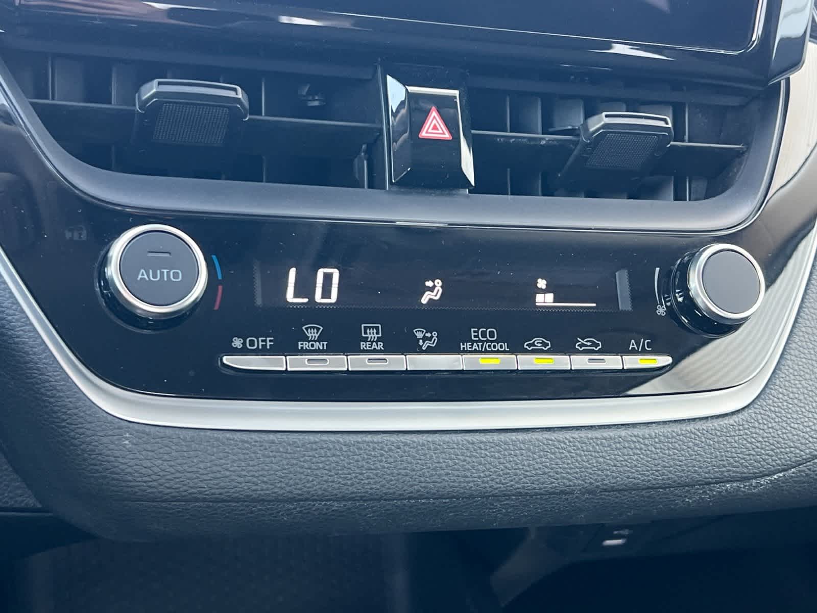 Thumbnail: 2024 Toyota Corolla - 20