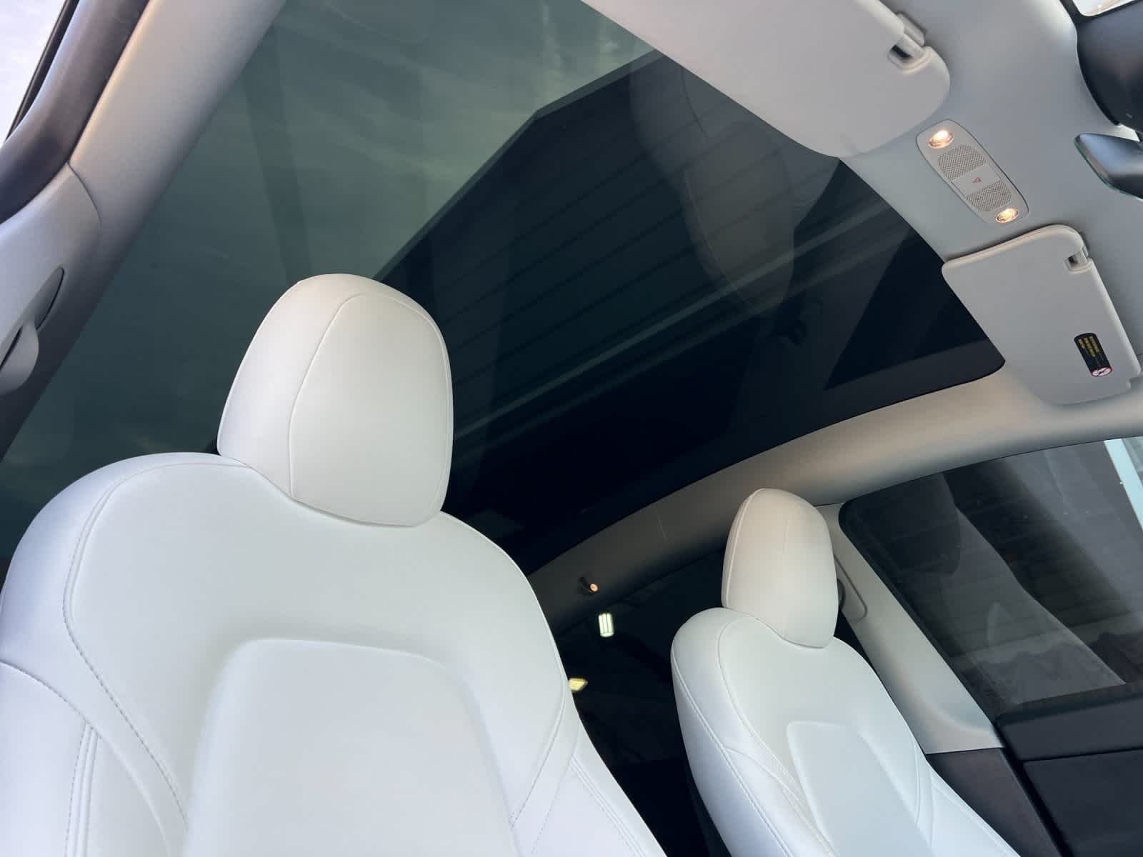 Thumbnail: 2022 Tesla Model Y - 18