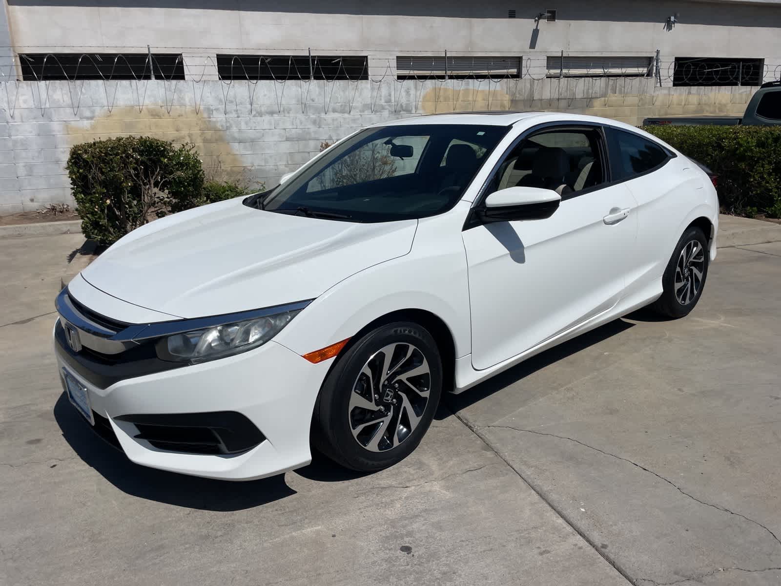 Used 2018 Honda Civic LX-P with VIN 2HGFC4B0XJH303579 for sale in Fresno, CA