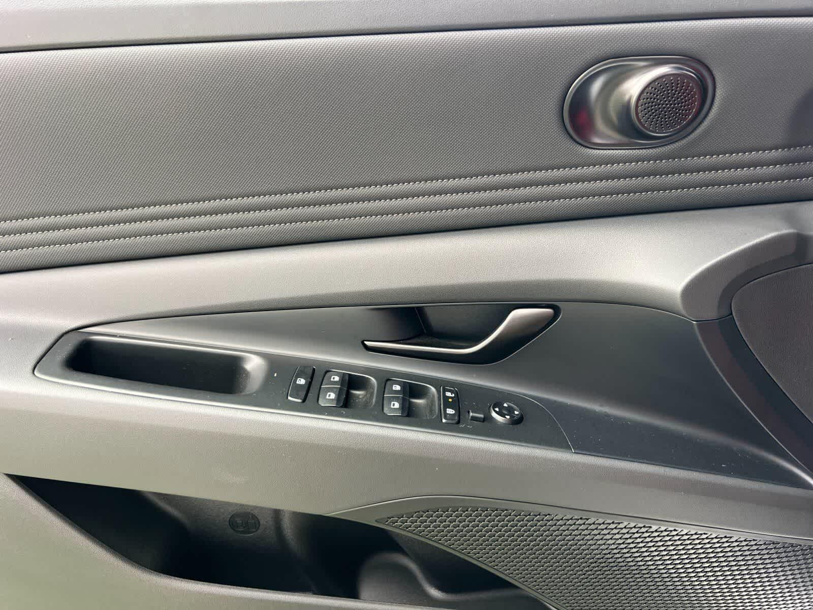 Thumbnail: 2026 Hyundai Elantra - 13