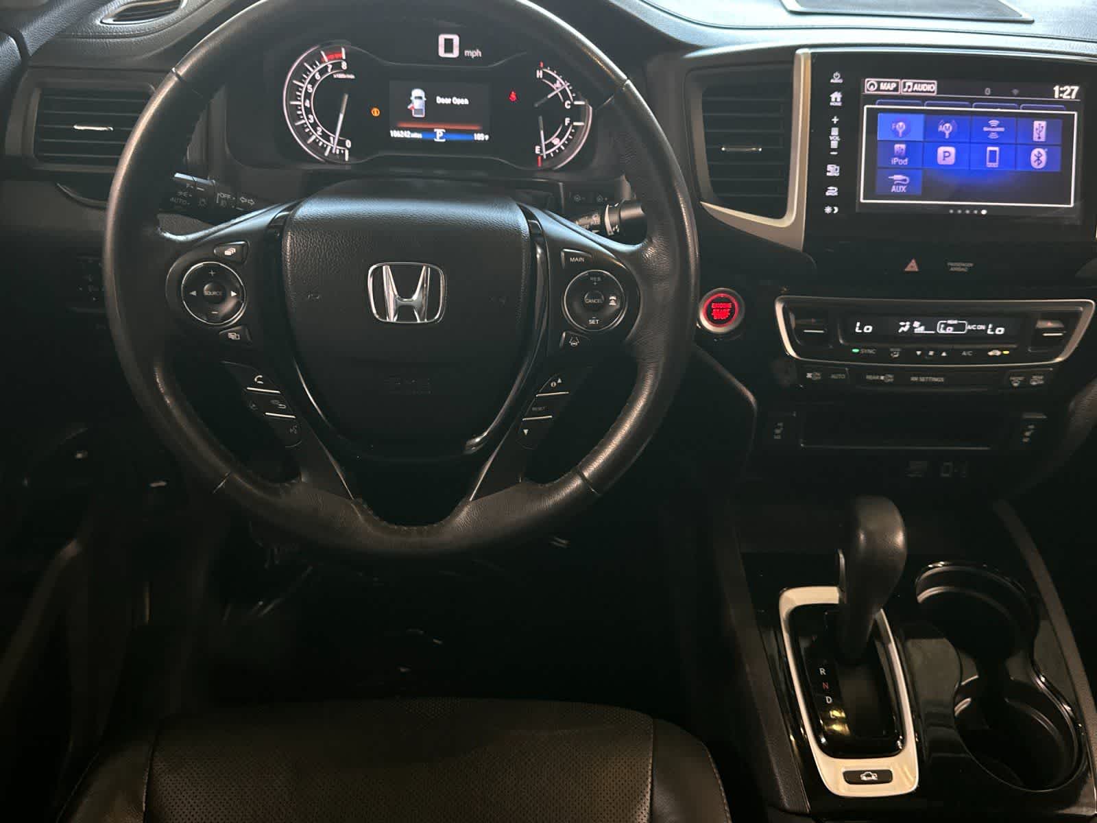 Thumbnail: 2017 Honda Ridgeline - 15