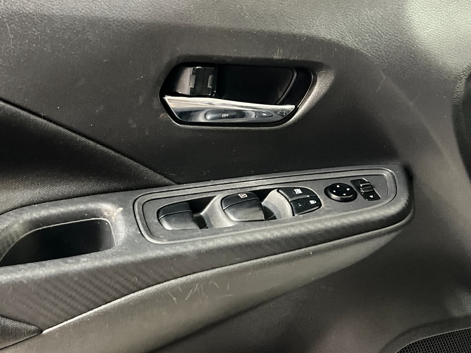 Thumbnail: 2021 Nissan Versa - 12