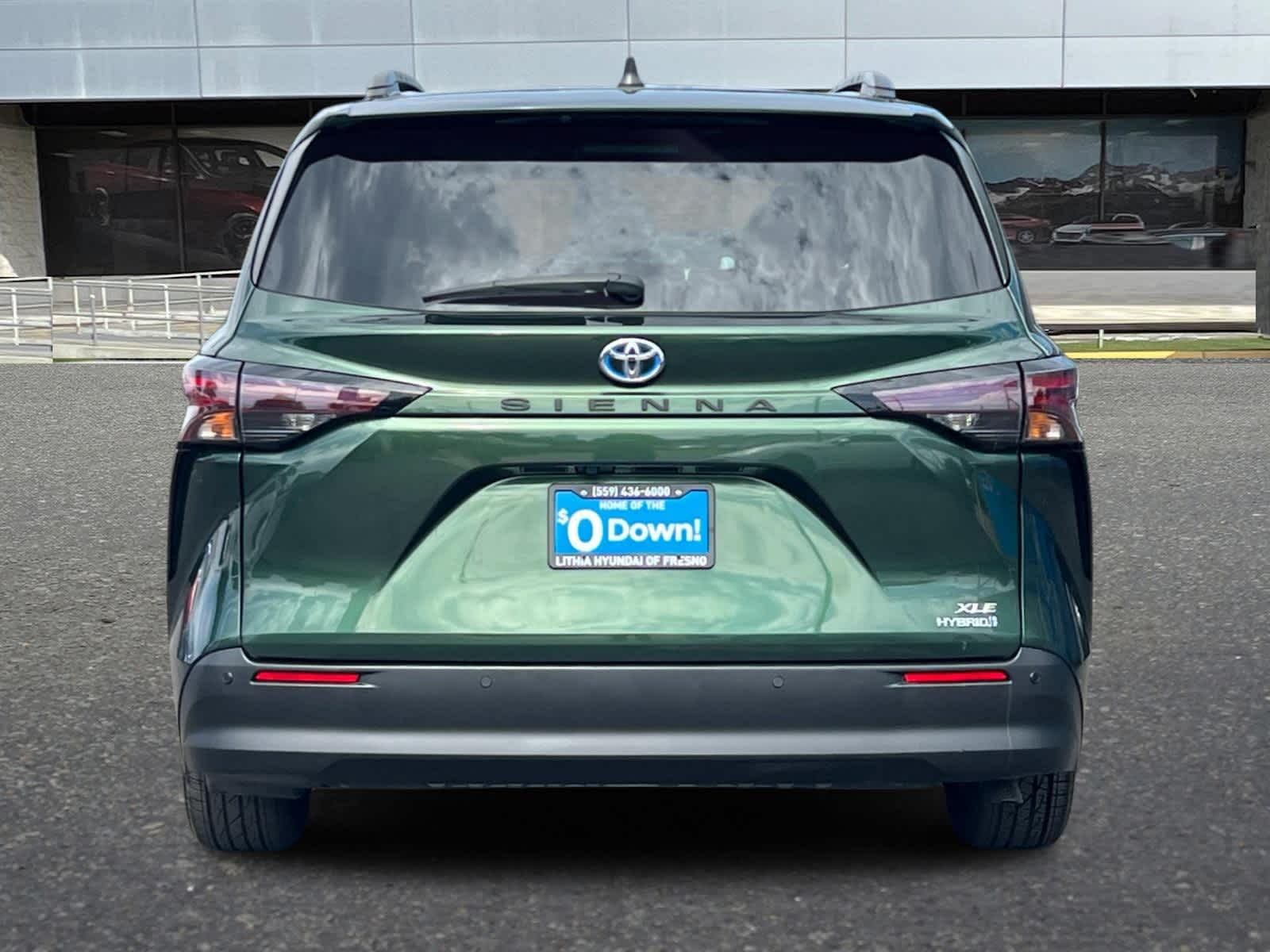 Thumbnail: 2023 Toyota Sienna - 7