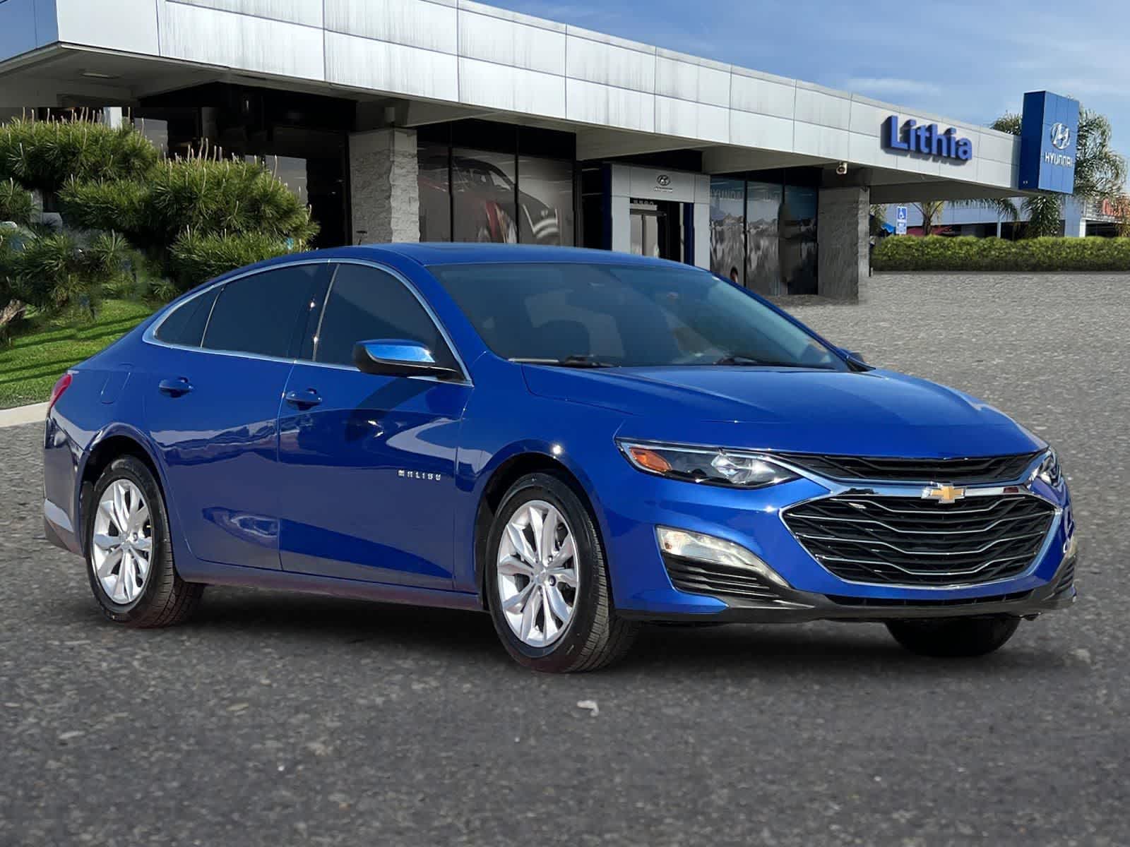 Thumbnail: 2023 Chevrolet Malibu - 10