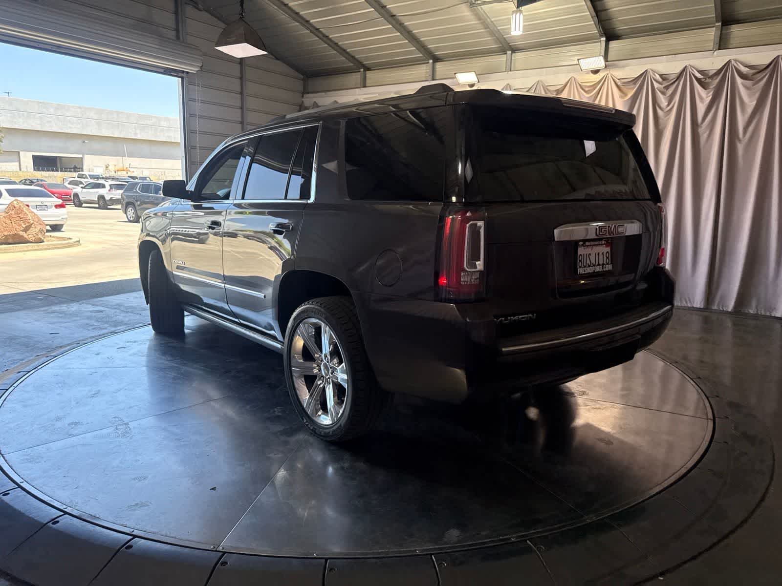 Thumbnail: 2017 GMC Yukon - 5