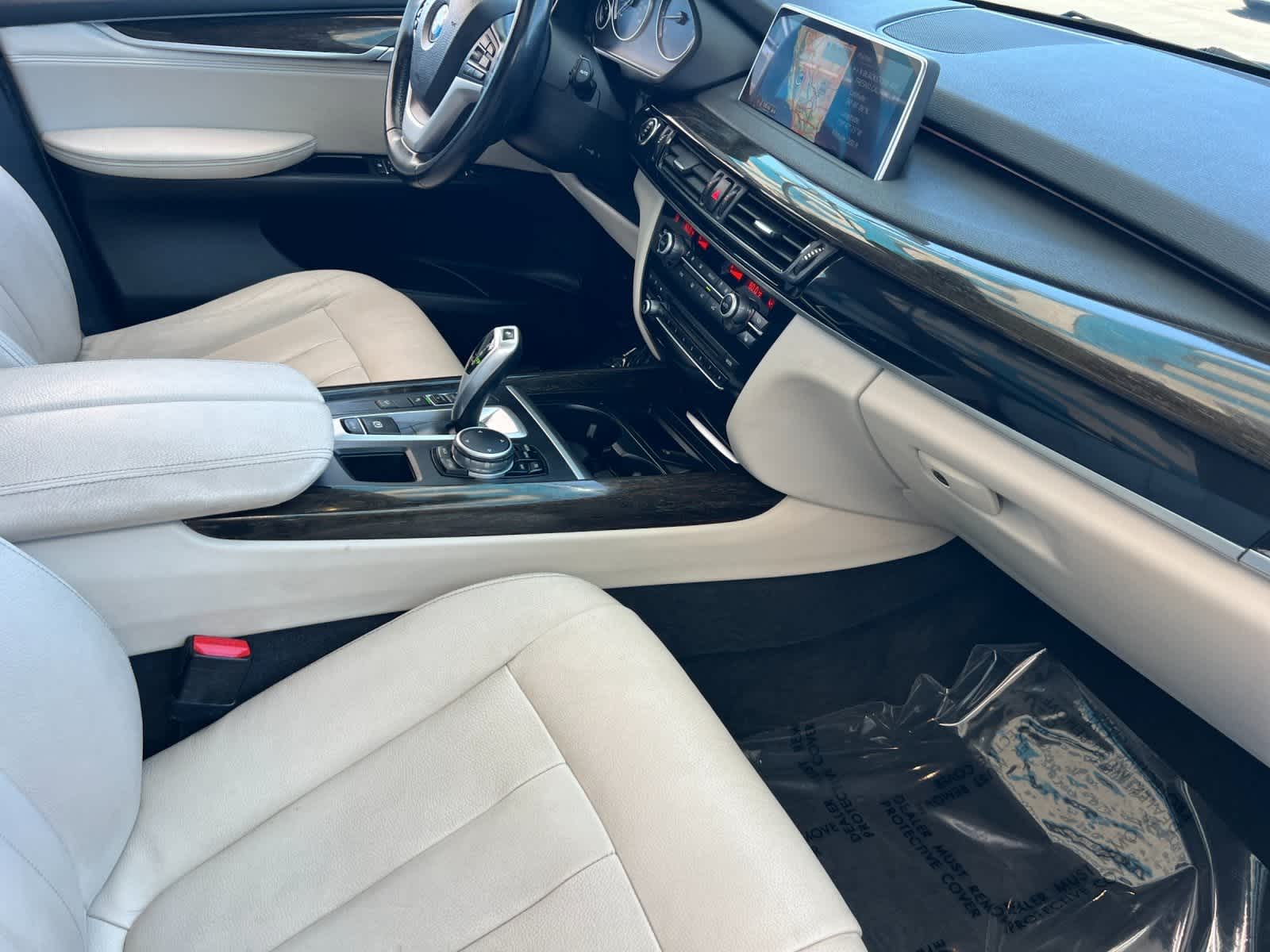 Thumbnail: 2015 BMW X5 - 16