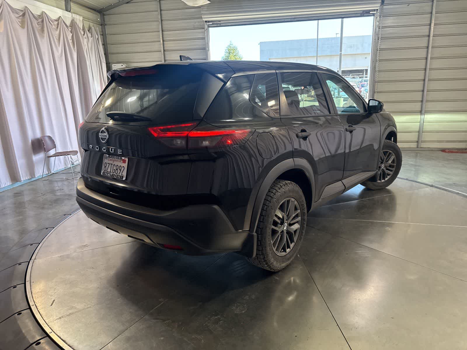 Thumbnail: 2021 Nissan Rogue - 5