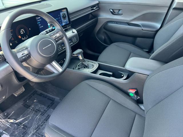 2025 Hyundai Kona SEL 12