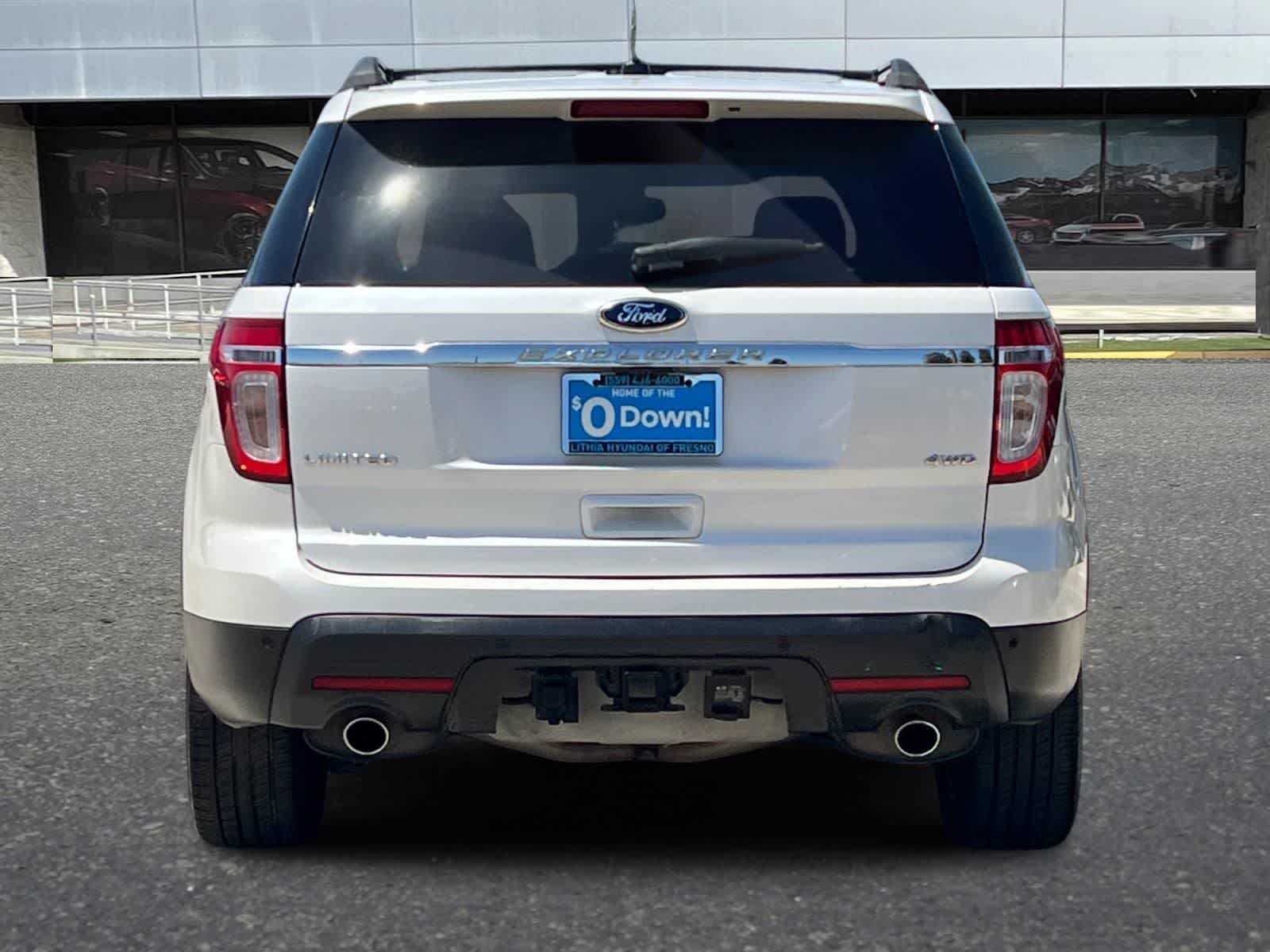 Thumbnail: 2013 Ford Explorer - 8